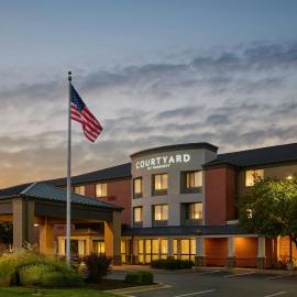Courtyard by Marriott Kansas City Shawnee, hotell sihtkohas Shawnee