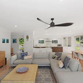 Treehouse On Stone - House and Private Guest Suite, hotel a Macmasters Beach