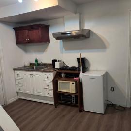 Cozy Bachelor Apartment at Trillium, hotel in Kingston