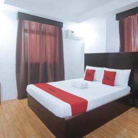 RedDoorz @ Junquera Extension Cebu, hotel i Cebu City