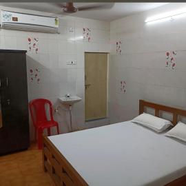 Everest Lodge, хотел в Ченай