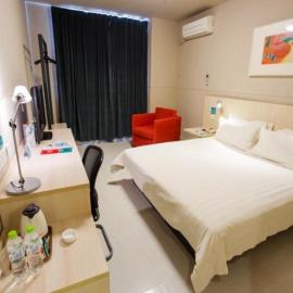 Jinjiang Inn Xuzhou Jinshanqiao Development Zone Dongshan Road, hotel di Xuzhou