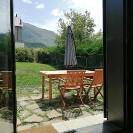 Planta baja y jardín-Paz, naturaleza y comodidad - Aüt 1