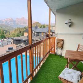 Apartamento con maravillosas vistas al lado de la estación
