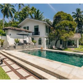 Wijaya Giri walkable to beach pool chef