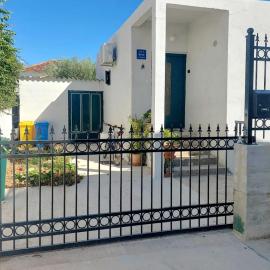 House Spark, hotel u gradu Zečevo