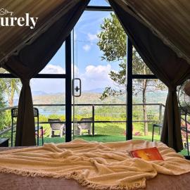 Stay Leisurely Glass & Clay Retreat, Pawna Lake, hotel i Kolvan