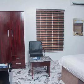 Kay Luxury Suites, hotell i Uyo