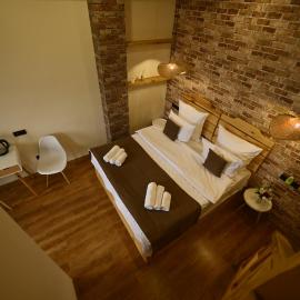 Berkri Gastro Yard & Guest House, khách sạn ở Yenokavan