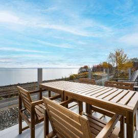 Panorama 1251: Private & Luxury, River Sunsets