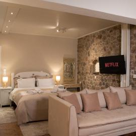 Ampolis Guest House, ξενοδοχείο στην Αράχωβα