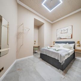 District One - Hideaway Hostel