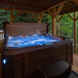 Deer Haven - Ellijay, GA - Take in Sweeping Mountain Views, Soak in the Hot Tub, Enjoy Game Nights in the Game Room, and Cozy Up