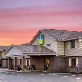 SureStay by Best Western Massena, hotelli Massenassa