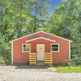 The Maple Cabin, Hotel in Lancaster