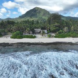 Mahana Tua Lodge Huahine, hotel i Puahua