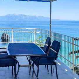 2 Bedroom Cozy Apartment In Podaca