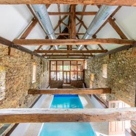 Le Manoir de la Vieille Douve, hotel en Bourg-dʼIré