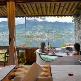 Hospedaje Campo Lago y Glamping, hotel u gradu 'Otavalo'