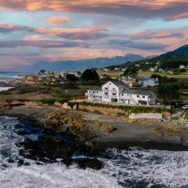 Black Sands Inn, hotel a Whitethorn