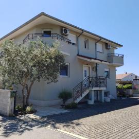 Apartments with parking space Fazana - 7252, hotel a Fažana