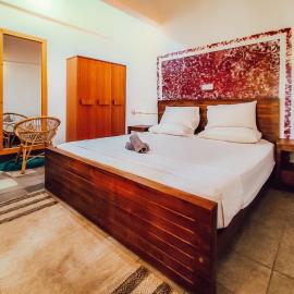 Hummus Hostel Hikkaduwa, hotel in Hikkaduwa