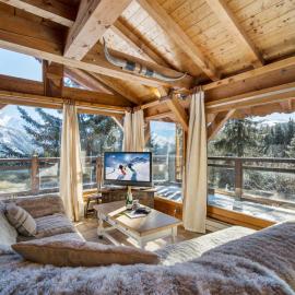 Chalet authentique à Courchevel 1850 avec terrasse et parking - FR-1-564-164