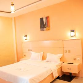 HÔTEL Michou, hotel Bafoussamban