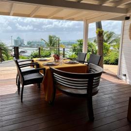 Casa Alba - 1 bedroom house - sea view, garden & swimming pool, hotel v destinaci Oyster Pond