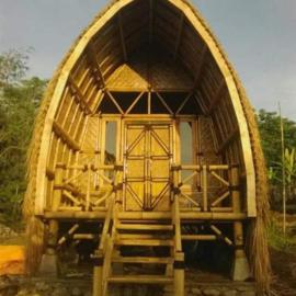 Tete batu golden coconut home stay، فندق في تيتيباتو