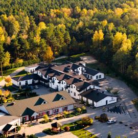 Jurajski Kryształ, hotel u gradu 'Zaborze'