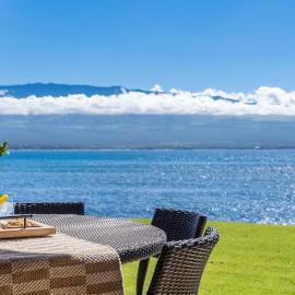 Lauloa 105 · LOA 105 2BD OceanFront Getaway w AC Pool, hotel em Wailuku