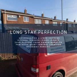Free Parking 3 Double Bedroom Sunderland House 10 mins drive to Nissan Ideal for Long Term Contractor etc Stays - see our Dwellcome Home Ltd site for assurance