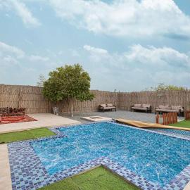 Al Madam Desert Wooden Villa, hotel a Shabakah