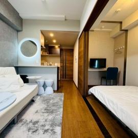 LuxurySweet博多駅南51 最大3,4人 博多駅車で5分 新築, hotel in Fukuoka