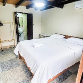 Capung Guesthouse、ジンバランのホテル