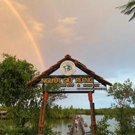 Người Giữ Rừng- Nhà hàng và Du Lịch Sinh Thái, Hotel in Bình Ðại
