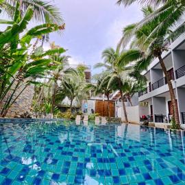 Baan Phu Chalong Place, hotel Banszuanban