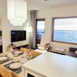 Ylläs Chalets IX 9502, khách sạn ở Kolari