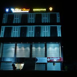 Shri Hari Executive Lodge