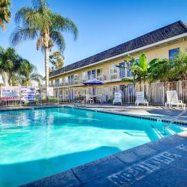 Motel 6-Riverside, CA - South, hotel in Riverside