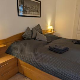 Ferienwohnung an der Klosterkirche in Nienburg Saale، فندق في Nienburg