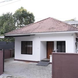 Serene Cottage - Home away from Home, hotel v destinácii Vythiri
