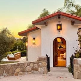 The Chapel - Luxury Historic Ojai Villa, Hotel in Ojai
