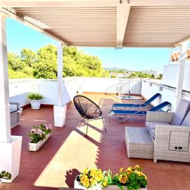 TheHavenEscape Penthouse Pool & Sea View near Barcelona