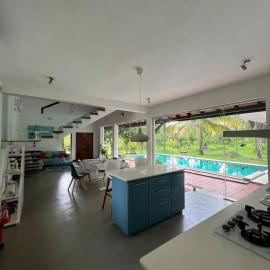 Forest Avenue - Kurunegala, hotel a Torayaya