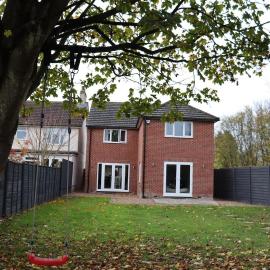 Large 4 bedroom Family let, Contractor, Corporate