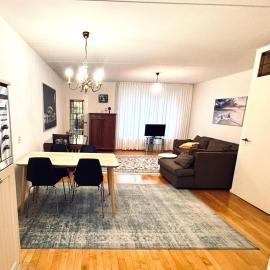 Entire home, 3 bedrooms garden Strijp within ring