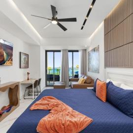 Encantame Soleil studio lock off sleeps 4