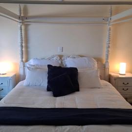 Bay and village view, 2 person spa bath, hotelli kohteessa Paihia